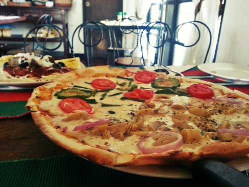 Ilocos Pizza Pinakbet